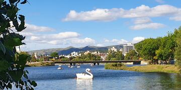 Tarde de otoño este 2021 en Villa Carlos Paz. (Foto: VíaCarlosPaz).