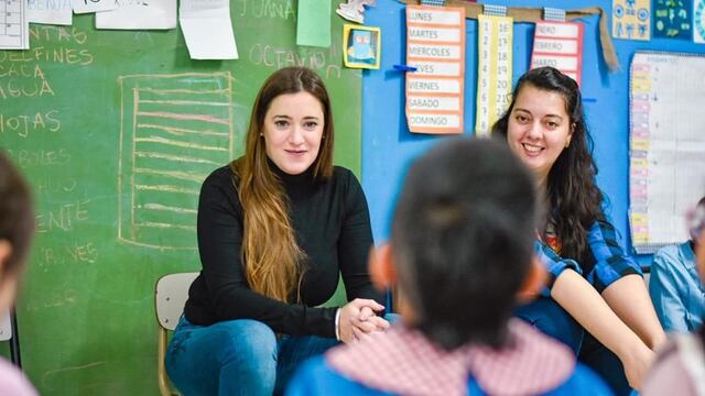 En el marco del proyecto “Arte en el Paisaje”, la Secretaría de Cultura y Educación visitó a niños y niñas de la sala azul del turno mañana del Jardín N°7.