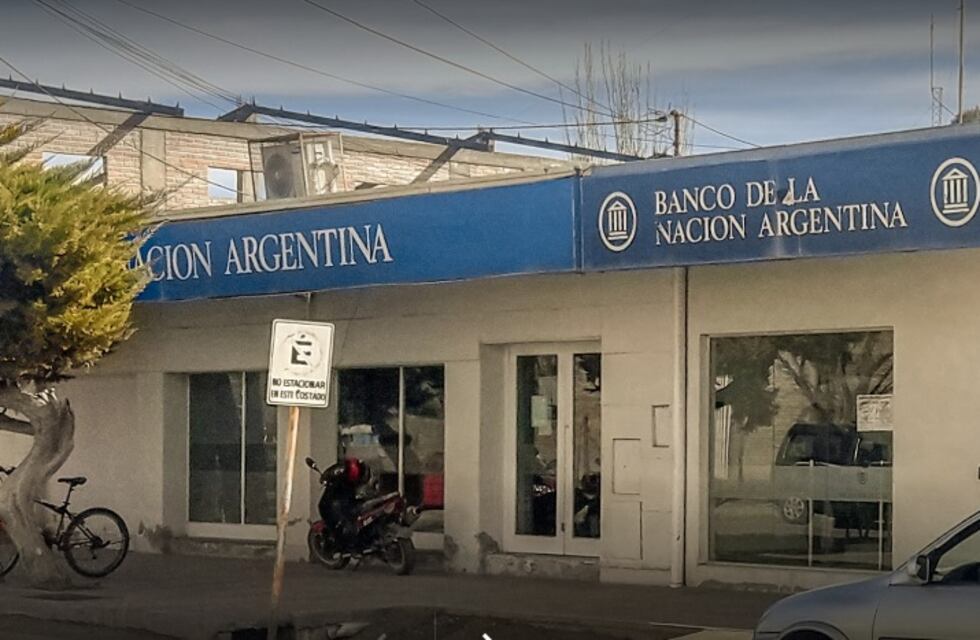 Mientras investigan como vaciaron las cuentas, el banco Nación devolvió el dinero a los clientes estafados