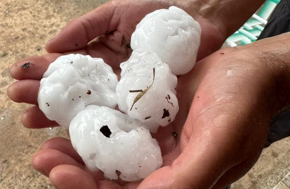 Tormentas en Córdoba: cayó piedra en Calamuchita y hay alertas vigentes
