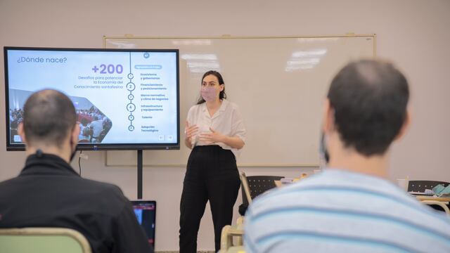 La secretaria de Ciencia, Tecnología e Innovación de la Provincia, Marina Baima, visitó Rafaela