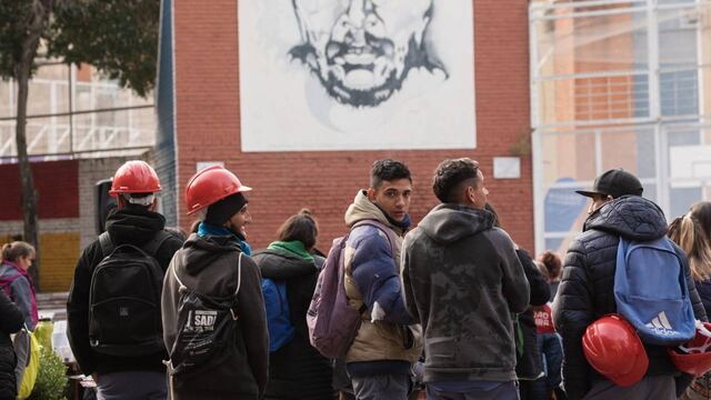 La presentación formal de la propuesta fue organizada por Ciudad Futura y La Garganta Poderosa en la Plaza de la Cooperación.