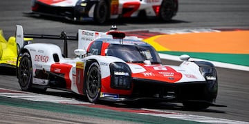 1-2 de Toyota en el circuito de Algarve, en Portimao.