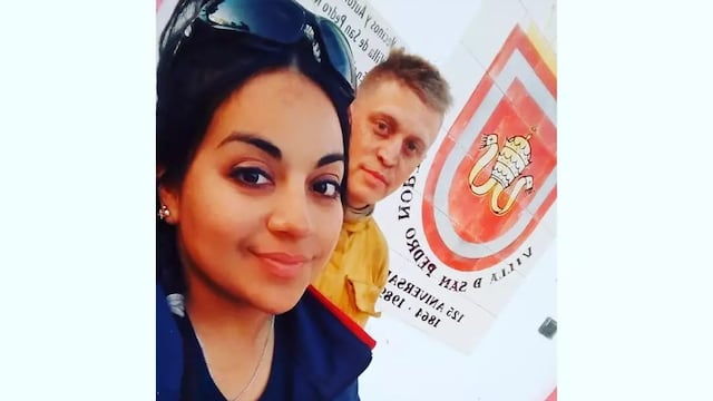 Matías Chiaramello  y Nahir Urfalian, dos de los bomberos carlospacenses que viajaron al Norte cordobés.