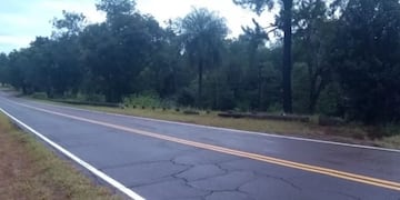 Hallaron a un joven con múltiples y graves lesiones en la ruta 6 y buscan establecer que le sucedió