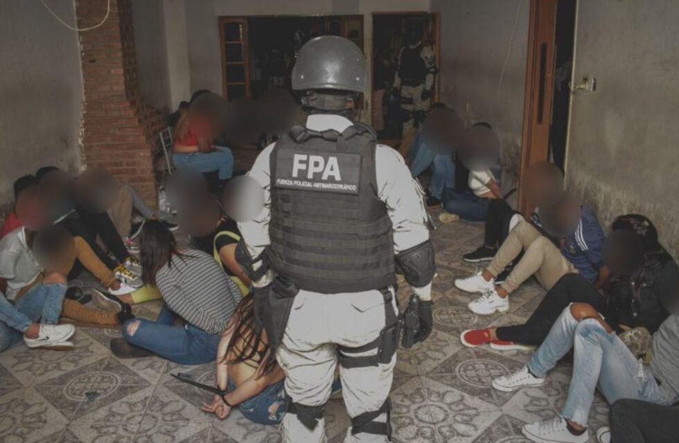 Córdoba: cierran un after con más de 80 personas