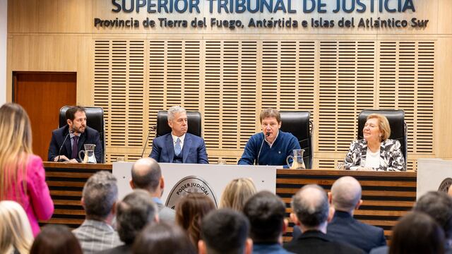 XXXIV Jornadas Nacionales del Foro Federal de Consejos de la Magistratura y Jurados de Enjuiciamiento de la República Argentina.