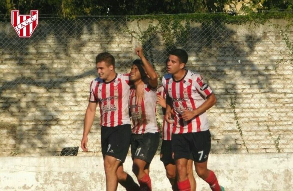 La Primera División de Liga Cordobesa arrancó con Gloria