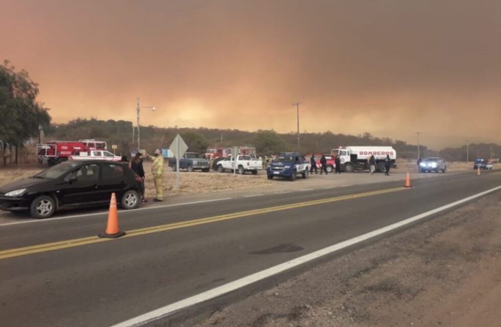 Incendio en Punilla: se levanta "de forma parcial" el corte en la Ruta 38