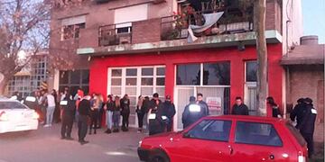 Fiesta clandestina (El Diario)