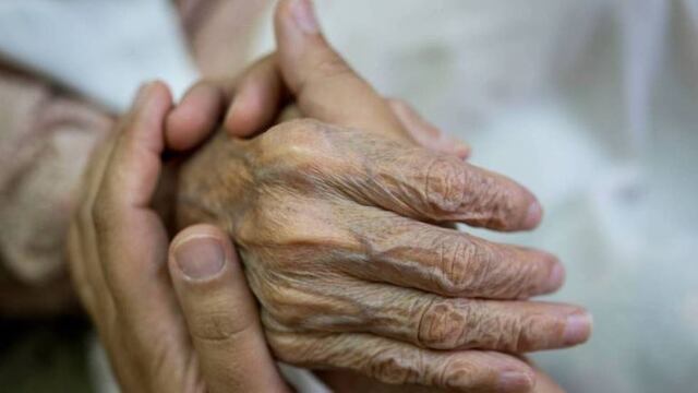 Nueve abuelas que tienen como residencia habitual el Pensionado Quiroz, Maipú\u002E