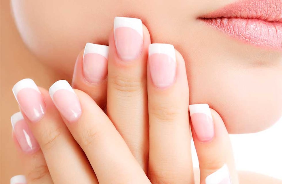 Tendencias en uñas para 2025: qué colores y técnicas estarán de moda esta temporada