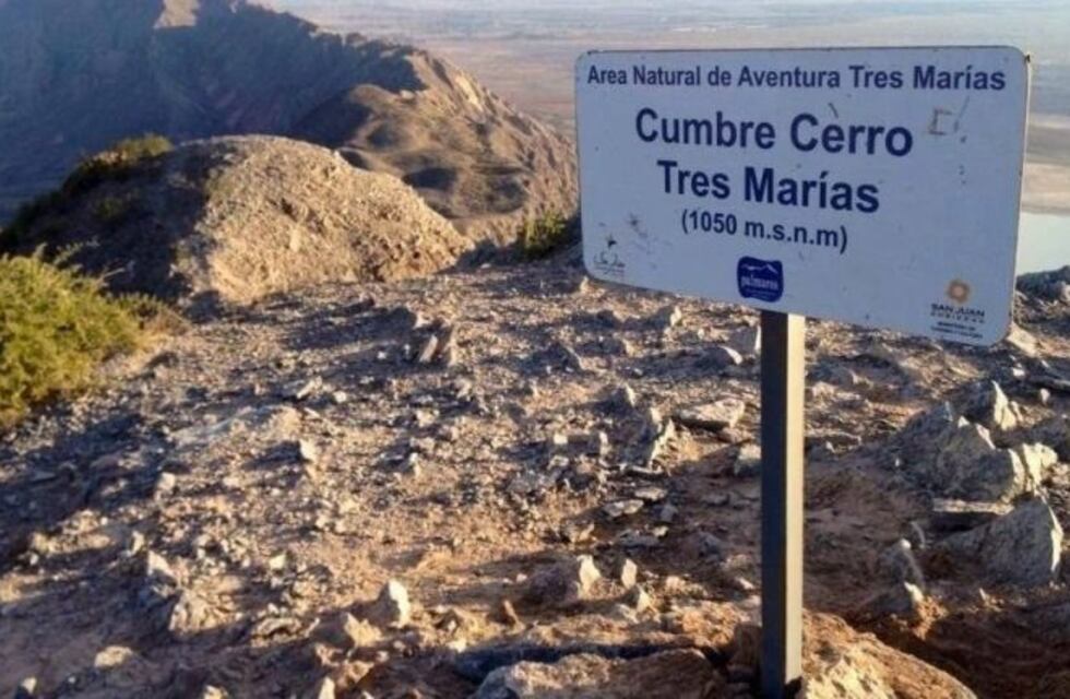 A tres días de habilitar el trekking, tuvieron que rescatar a una pareja de la montaña