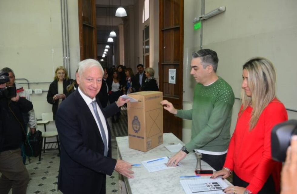 Los números finales del triunfo de Hugo Juri en un día histórico para la UNC