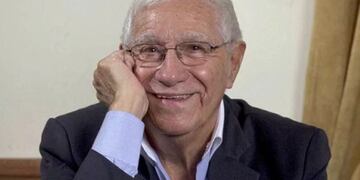 Enrique Macaya Márquez.