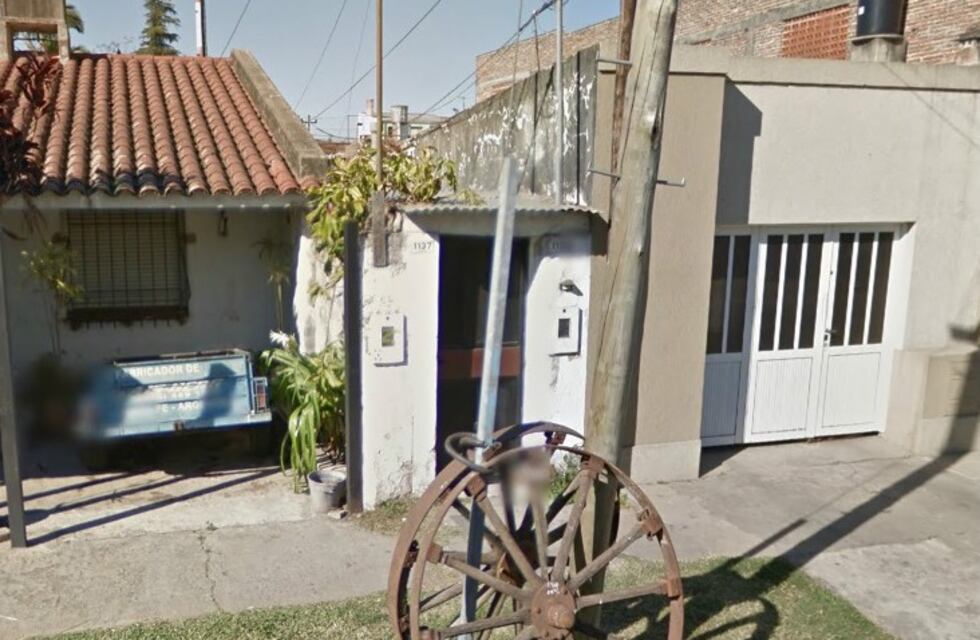 La sorprendieron en su cuarto y le apuntaron a su bebé de 7 meses durante todo el robo