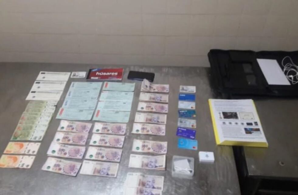 Estafó por miles de pesos a comerciantes con un premio falso