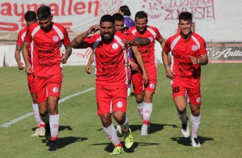 Huracán Las Heras ganó y se consolida como líder