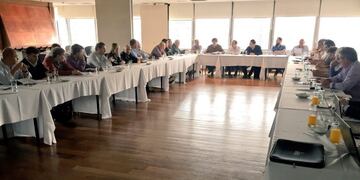 Los dirigentes de la Liga Nacional aprobaron el nuevo formato de competencia\u002E