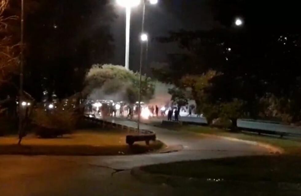 La falta de luz generó protestas en autopistas y avenidas de Buenos Aires