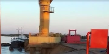 Parte del piso del Puerto Nuevo de Formosa se derrumbó