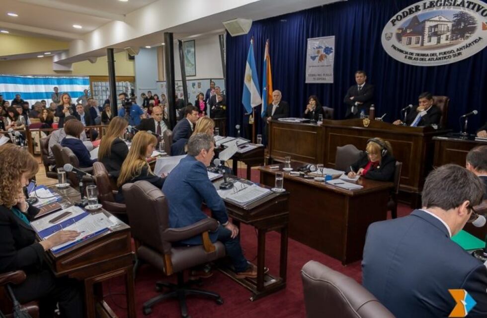 El jueves sesionarán los Legisladores