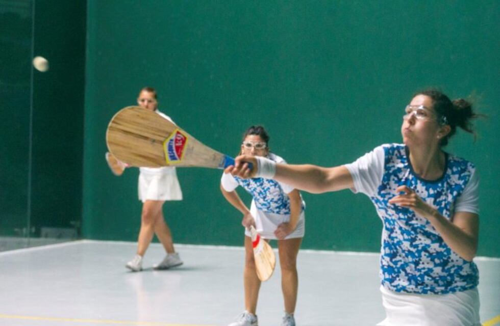 La tucumana Cynthia Pintos medalla de oro en trinquete pelota de goma en los Juegos Panamericanos Lima 2019