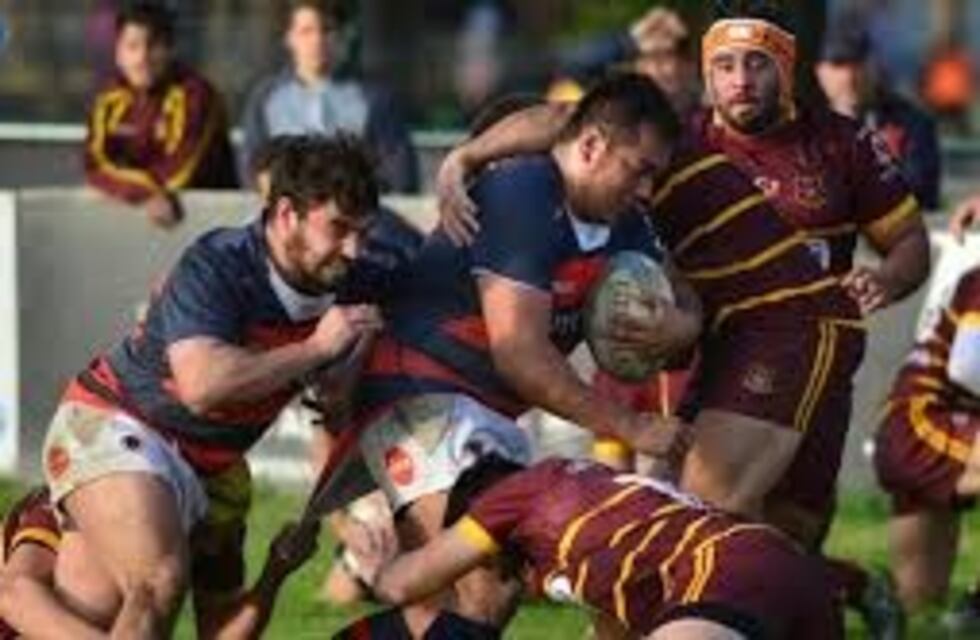 Palermo Bajo ganó el duelo entre punteros en el Oficial de rugby