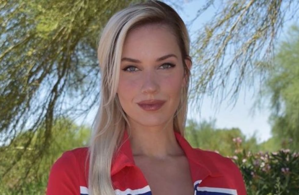Paige Spiranac, la golfista “más linda del mundo”, lució un minivestido total pink y sorprendió en Instagram