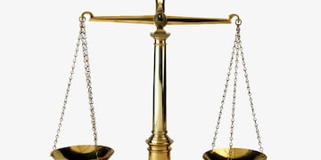 “El acceso a justicia en las adolescencias: el rol de los adultos y las instituciones”