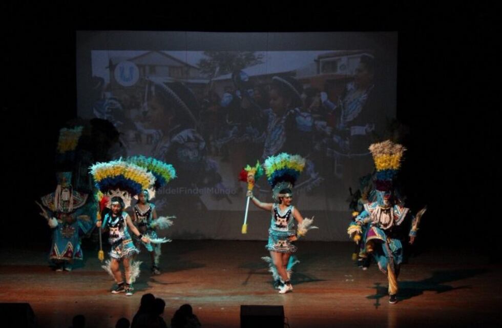 Ushuaia realizó la gala inaugural del carnaval 2019