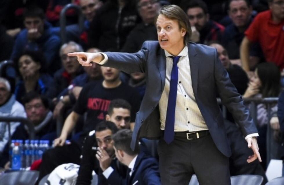 San Lorenzo con mucho de Instituto: también se lleva al entrenador