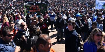 Trabajadores del Plan Solidario en San Luis\u002E