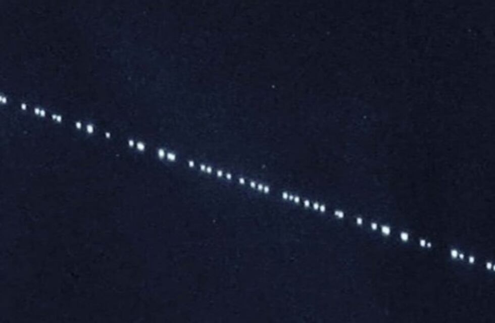 Al final no nos invaden: explican qué son esas luces en el cielo de Córdoba