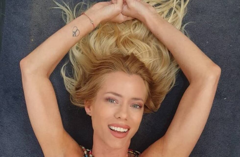 Nicole Neumann sufrió un accidente junto a sus hijas y ahora tiene que usar muletas