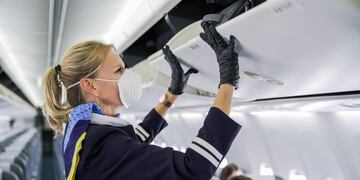 AME2768\u002E BUENOS AIRES (ARGENTINA), 28/05/2020\u002E- Fotografía cedida por la compañía Aerolíneas Argentinas, la firma de bandera del país suramericano, que presentó este jueves un protocolo sanitario que será aplicado \