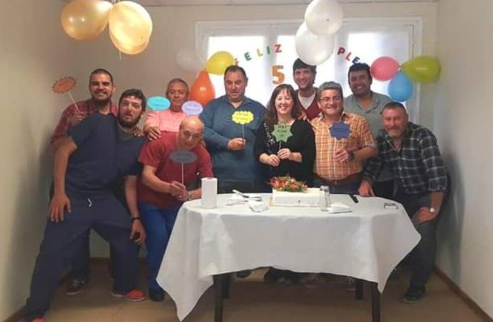 Usan un centro de salud de General Alvear para festejar un cumpleaños