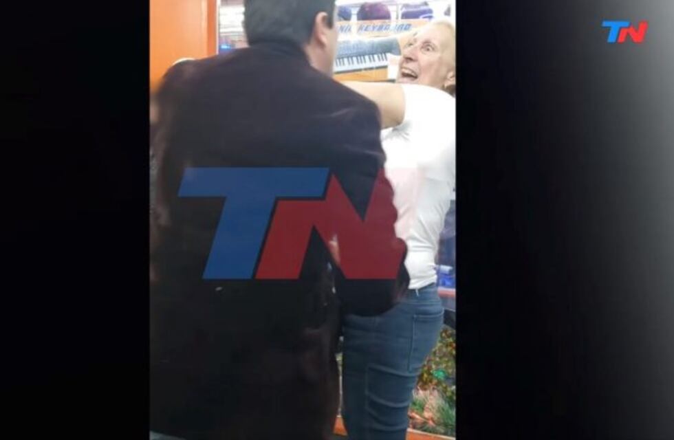 La asaltaron y explotó de furia: "¡Te voy a matar, ladrona!"