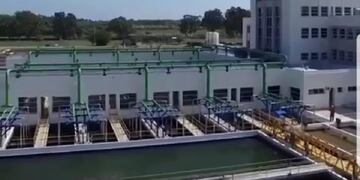Planta Potabilizadora de Punta Lara (Foto twitter @absaoficial)