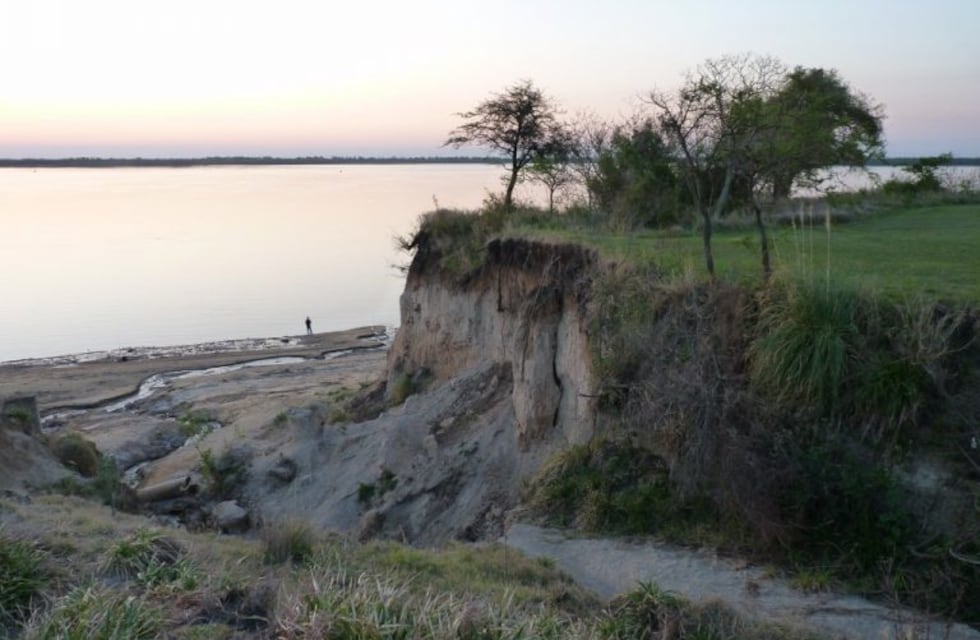 Una embarcación, con turistas a bordo, chocó contra una barranca en La Paz