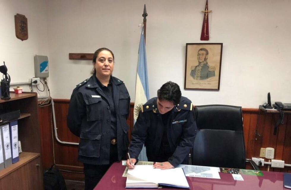 Cambio de autoridad policial en Villa Arias