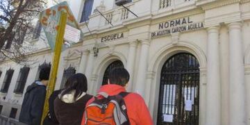 Escuela Normal Superior Agustín Garzón Agulla\u002E