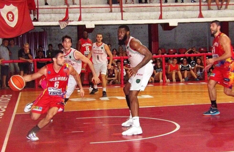 Manuel Olocco figura en el triunfo de Rocamora ante Ciclista y alcanzó la punta