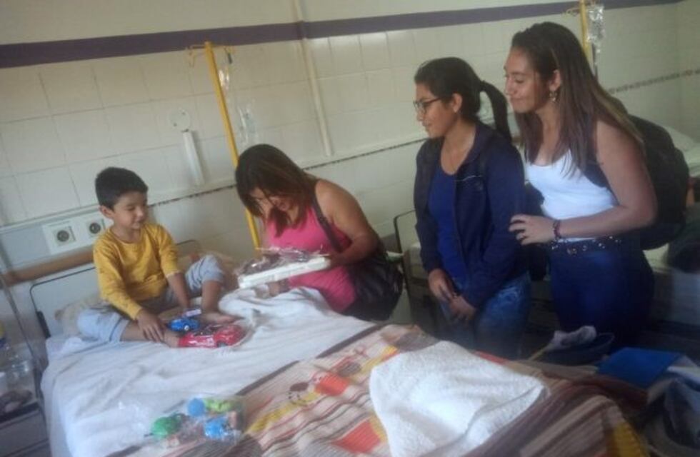 Repartieron huevos de Pascuas en la Pediatría del Hospital San Luis