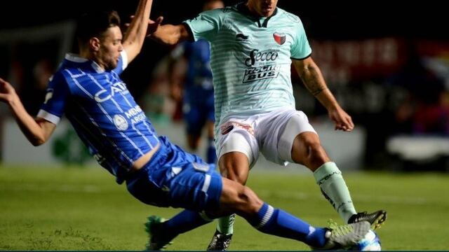 Godoy Cruz jugu00f3 en Santa Fe ante Colu00f3n.