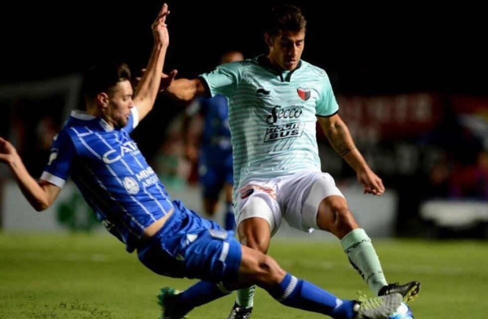 Godoy Cruz perdió ante Colón en Santa Fe