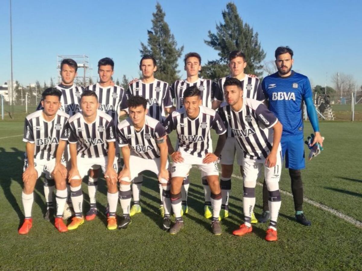 La Cuarta Albiazul, una de las que cantó victoria ante la Academia\u002E
