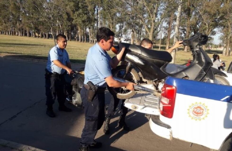 Secuestraron 20 motos durante festejos de la primavera en Arroyito
