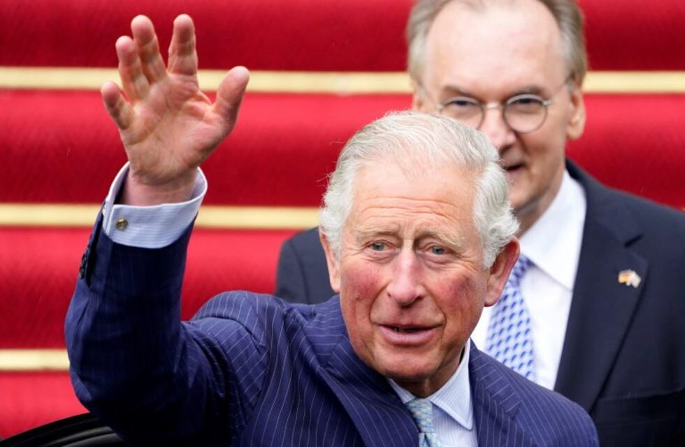 El príncipe Carlos de Gales tiene coronavirus