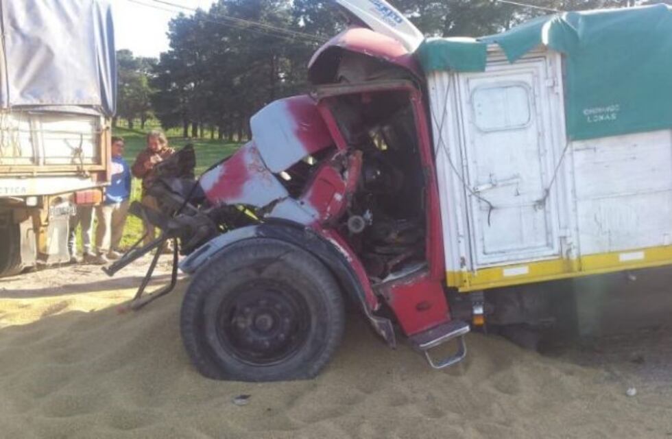 Grave accidente en calle 542 a metros de la rotonda en Quequén
